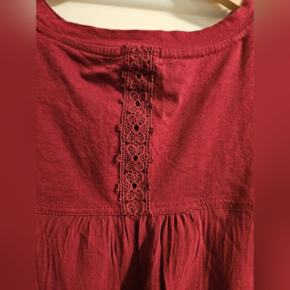 Anthropologie T-shirt with Decorative Back - Picture 3 of 5